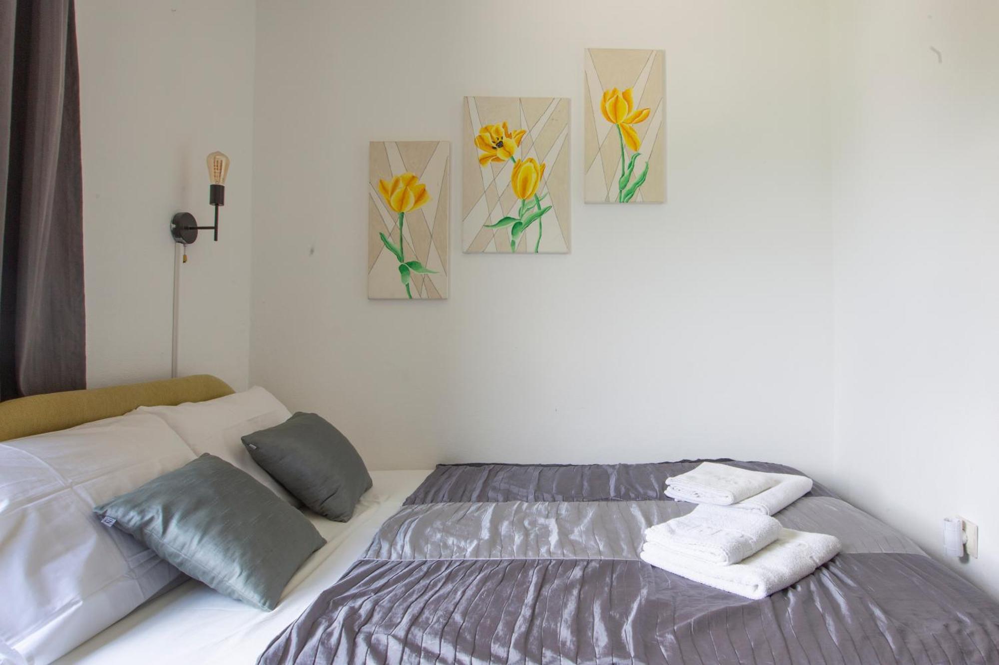 Apartments Maxhit Tivat Exterior foto